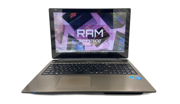 Ноутбук Medion E6240T Intel Celeron N2920 4GB RAM 500GB HDD [сенсорний екран 15.6"] - ноутбук Б/В - 284005