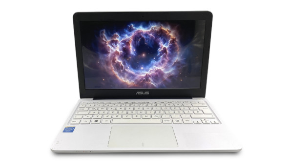 Нетбук Asus EeeBook F205T Intel Atom Z3735F 2 GB RAM 32 GB SSD [11.6"] - Б/В - 284028
