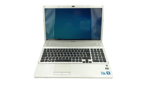 Ноутбук Sony Vaio PCG-81212m Intel Core I5-450M 4GB RAM 500GB HDD NVIDIA GeForce GT 330M [15.6"] - ноутбук Б/В