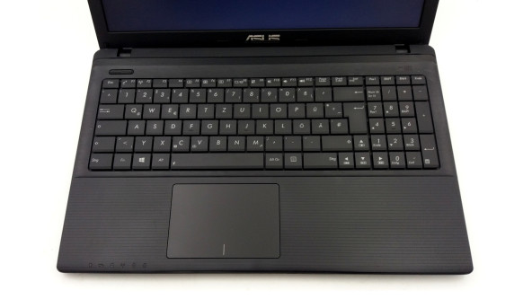 Ноутбук Asus X55C Core I3-2370M 6 GB RAM 640 GB HDD [15.6"] - ноутбук Б/В
