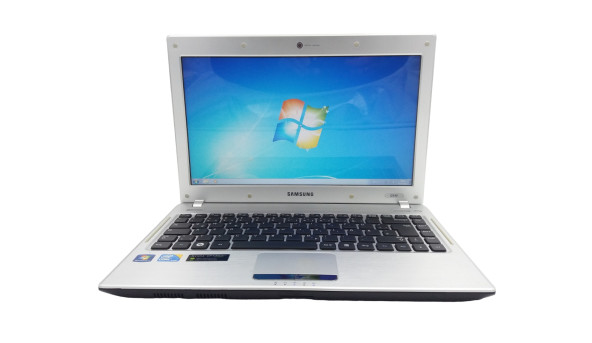Ноутбук Samsung Q330 Intel Core I3-350M 4 GB RAM 500 GB HDD NVIDIA GeForce 310M [13.3"] - ноутбук Б/У - 284893