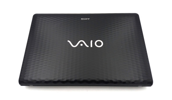 Ноутбук Sony VAIO PCG-71811M Intel Core I5-2450M 6 GB RAM 120 GB SSD NVIDIA GeForce 410M [15.6"] - ноутбук Б/У - 284956