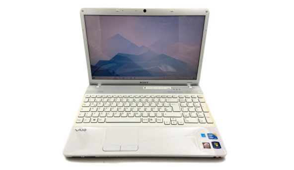 Ноутбук Sony PCG-71212M Intel Core i3-370M 4GB RAM 320GB HDD [15.6"] - ноутбук Б/У