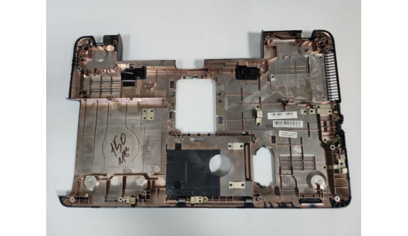 Нижня частина корпуса для ноутбука Toshiba Satellite Pro C850, 15.6", 13N0-ZWA0301, H000038470, Б/В. Є пошкодження (фото). - 285729