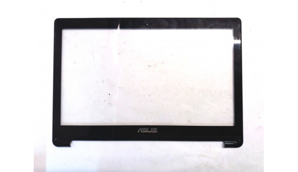 Рамка матриці разом з сенсорним екраном для ноутбука Asus Transformer Book TP500, 13NB05R1AP02, Б/В, всі кріплення цілі, без пошкоджень.