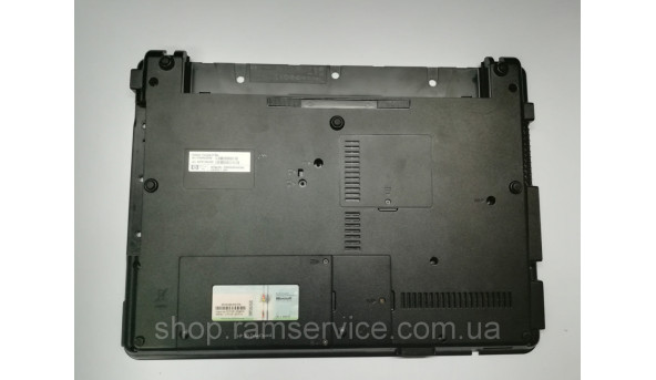 Нижня частина корпуса для ноутбука HP Compaq 6735s, б/в