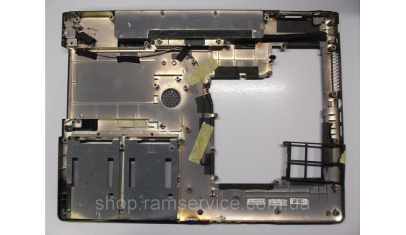 Нижня частина корпусу для ноутбука Fujitsu Amilo Xa 1526, б/в