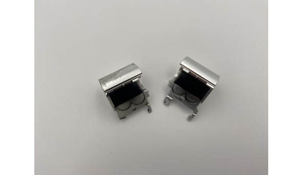 Заглушки завіс для ноутбука HP 15-BS, 15-BW, 250 G6, 255 G6, Б/В, пошкоджено одне кріплення (фото) - 286217