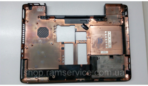 Нижня частина корпуса для ноутбука Toshiba Satellite A100-522, 6070B0095901, без пошкоджень, б/в - 286724