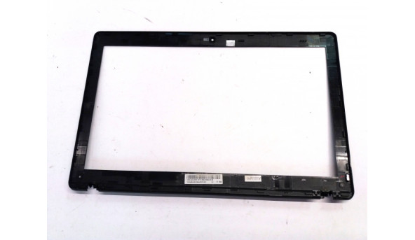 Рамка матриці корпуса для ноутбука Asus X552, X552M, F552, 13NB03VBAP0101, Б/В, Всі кріплення цілі, подряпини, потертості. - 286827