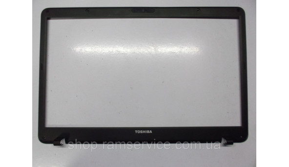 Рамка матрицы для ноутбука Toshiba Satellite C670D-10C б / у