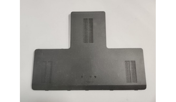 Сервісна кришка, для ноутбука HP Pavilion dv7, dv7-6c80eo, 665604-001, Б/В, Зламані декілька замків. Є подряпини.