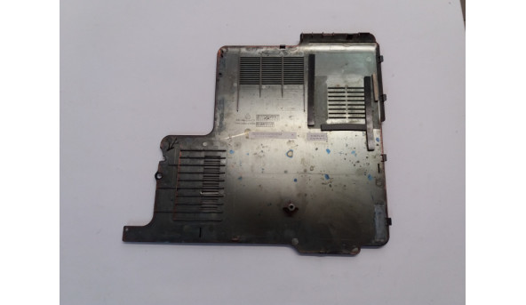 Сервісна кришка для ноутбука MSI CX600X, 681J212Y319. Пошкоджено одне кріплення та решітка (на фото).