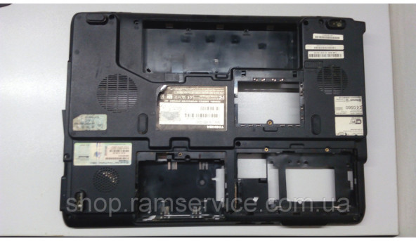 Нижняя часть корпуса для ноутбука Toshiba Satellite X205-S9349, AP017001700, б / у