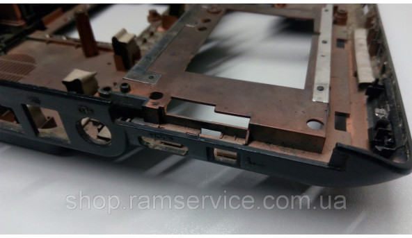 Нижняя часть корпуса для ноутбука Toshiba Satellite X205-S9349, AP017001700, б / у - 287567