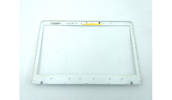 Рамка матриці корпуса для ноутбука Sony Vaio PCG-71511M 3BNE8LBN020 б/в - 287580