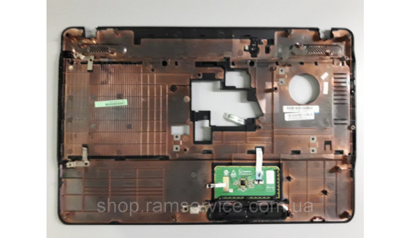 Середня частина корпуса для ноутбука Toshiba Satellite C660D Б/У