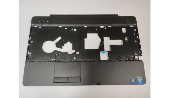 Середня частина корпуса для ноутбука Dell Latitude E6540, 15.6", AP0VI000A10. Без пошкоджень.Кріплення всі цілі.