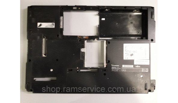 Нижня частина корпуса для ноутбука Fujitsu LifeBook E780, б/в
