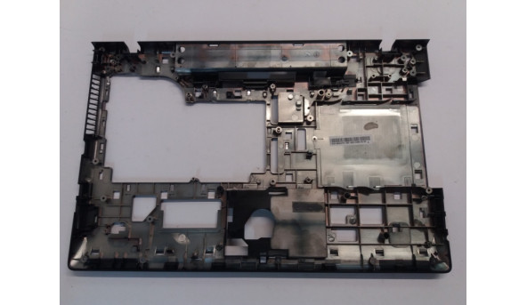 Нижняя часть корпуса для ноутбука Lenovo ThinkPad T400, 14.1 ", 45X4823, б / у - 287951