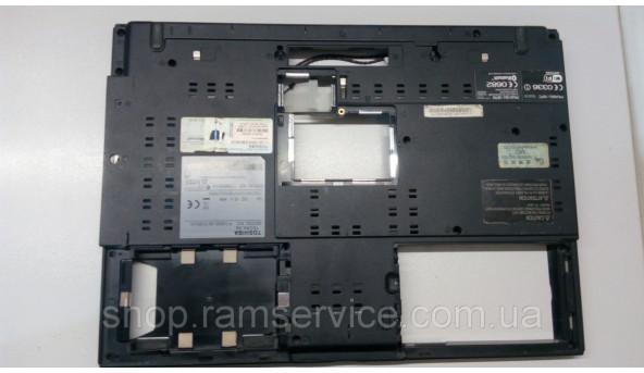 Нижняя часть корпуса для ноутбука Toshiba Tecra A8, GM902261911A-B б / у