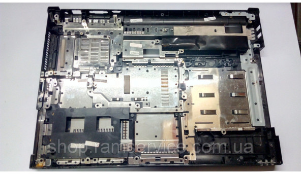 Нижня частина корпуса для ноутбука  Fijitsu Amilo Pa3553, б/в