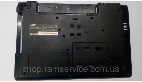 Нижня частина корпуса для ноутбука Samsung R620, NP-R620, б/в - 288163