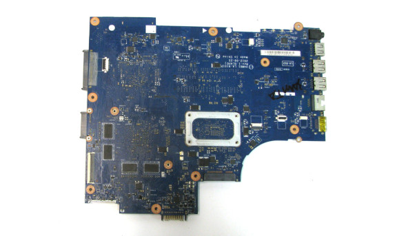 Материнська плата Dell Inspiron 5535 VAW03 LA-9103P Rev:1.0 Б/У - 290373
