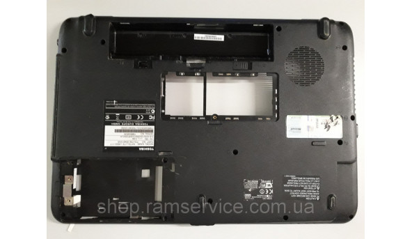 Нижня частина корпуса для ноутбука Toshiba Satellite L450D, б/в