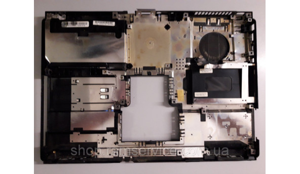 Нижня частина корпуса для ноутбука Toshiba Satellite M60-132, б/в - 290674