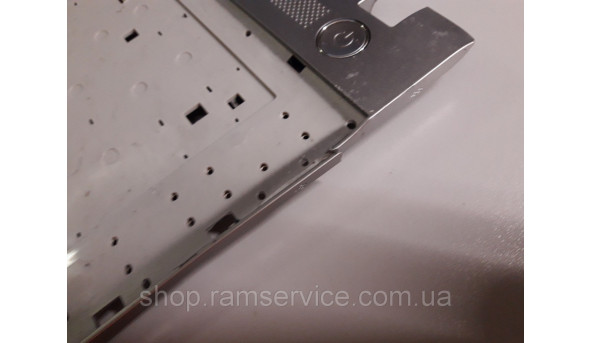 Середня частина корпуса для ноутбука Samsung RV709, б/в - 290950