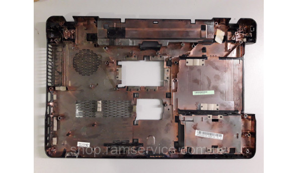 Нижняя часть корпуса для ноутбука Toshiba Satellite C660D, б / у - 291008