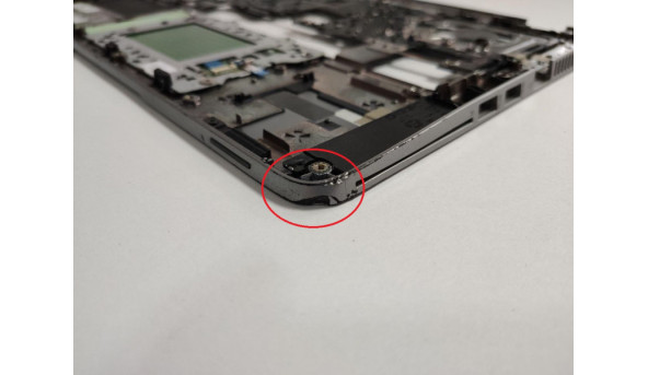 Середня частина корпуса для ноутбука HP Elitebook 740, 745, 840 G1, 14.0", 6070b0676601, 730964-001, б/в. Кріплення цілі, пошкоджений лівий кут (фото) та тачпад (фото) - 291401