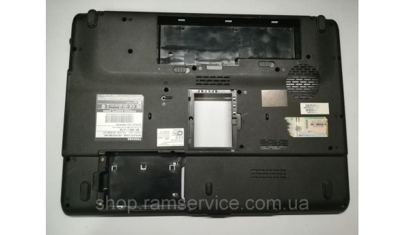 Нижня частина корпуса для ноутбука Toshiba L350D, б/в
