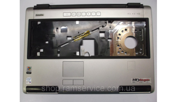 Средняя часть корпуса для ноутбука Toshiba Satellite P100-187, б / у