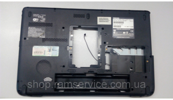 Нижня частина корпуса для ноутбука Toshiba Satelite L505D, б/в