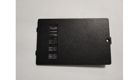 Сервисная крышка HDD для ноутбука Toshiba Satellite L500D-164 FA073000G00 Б/У