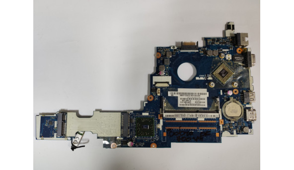 Материнська плата для ноутбука Acer Aspire One 722, P1VE6, LA-7071P, Rev:1.0. Має впаяний процесор AMD C-60 1, cmc60afpb22gv