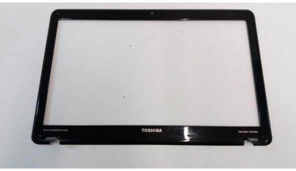 Рамка матриці корпуса для ноутбука Toshiba Satellite P750, FA0CX000X00, AP0CX000P00, Б/В. Кріплення всі цілі. Без пошкоджень.