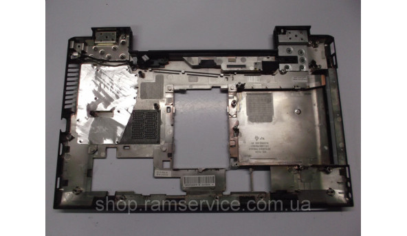 Нижняя часть корпуса для ноутбука Lenovo B575e, 3685, б / у