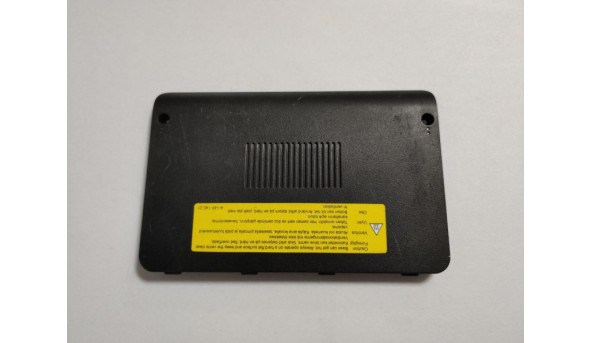 Сервісна кришка, для ноутбука Sony Vaio PCG-81212M, Б/В, В хорошому стані, без пошкодженнь. Є подряпини.