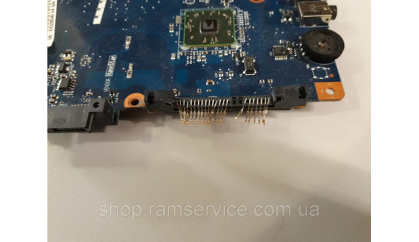 Материнская плата Toshiba Satellite L450d, NBWAE LA-5831P Rev: 1.0, б / у - 293531