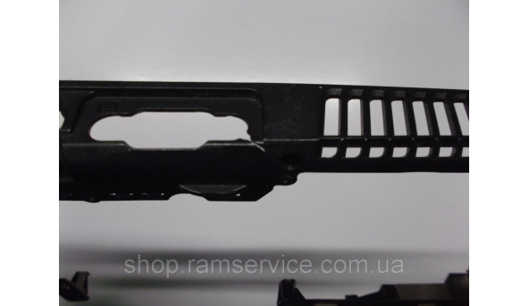 Нижня частина корпуса для ноутбука MSI MEGA BOOK GX-700, MS-1719, б/в - 293759