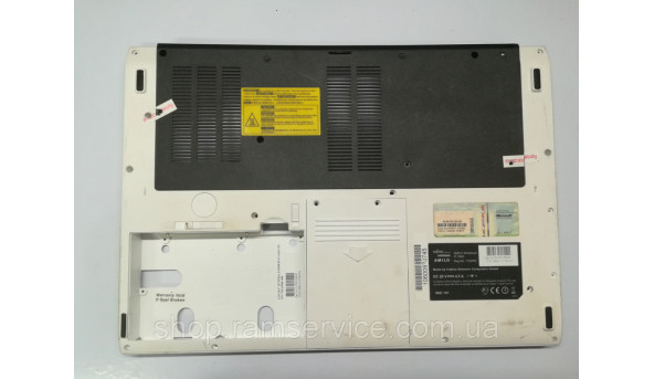 Нижня частина корпуса для ноутбука Fujitsu Amilo Pi3540, б/в