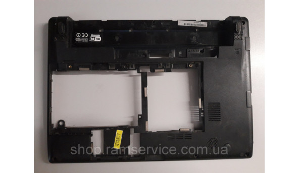 Нижня частина корпуса для ноутбука Toshiba NB520-112, б/в