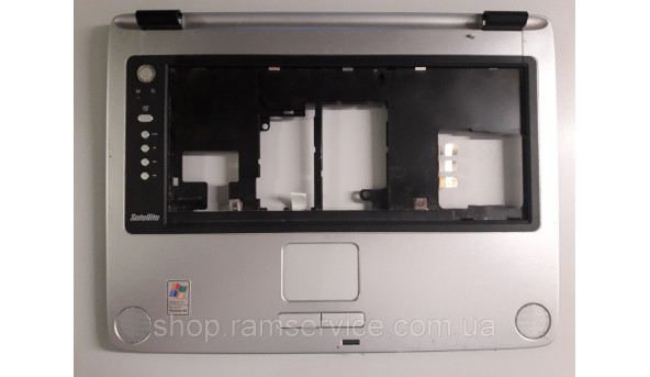 Середня частина корпуса для ноутбука Toshiba Satellite M40X-105, б/в