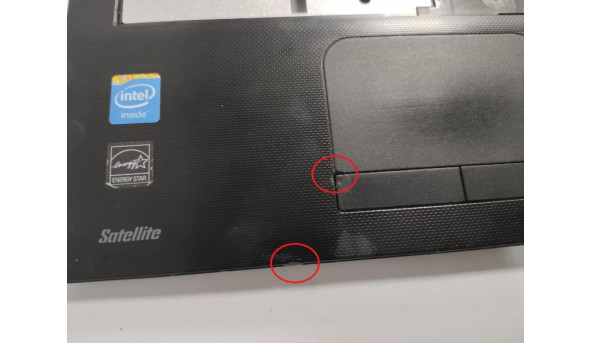 Середня частина корпуса для ноутбука Toshiba Satellite C50-B-15C, 15.6", AP15H000530, K000891310, б/в. зламане одне кріплення (фото), та незначне пошкодження біля тачпаду (фото). - 293969