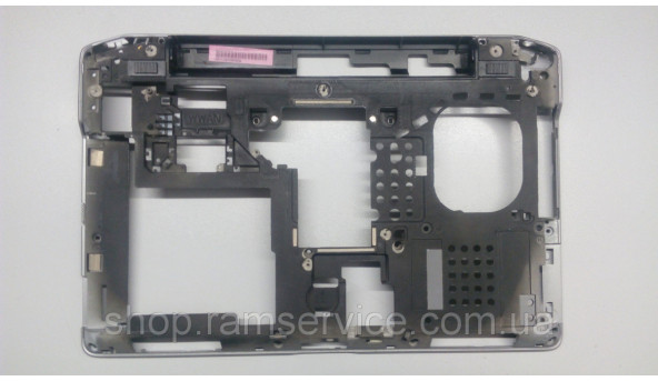 Нижня частина корпуса для ноутбука Dell Latitude E6320, б/в