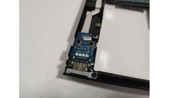 Шахта, з додатковими роз'ємами та перехідниками, та USB роз'ємом, для ноутбука HP EliteBook 2540p, LS-5255p, LS-5256p, LS-5257p, 608720-001, б/в, є пошкодження (фото). - 294227