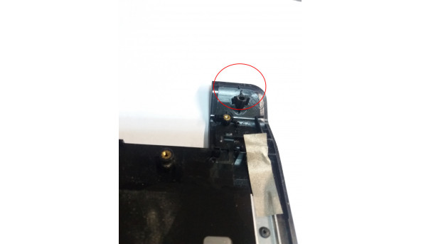 Середня частина корпуса для ноутбука Medion Akoya E6228, MD98980, 13N0-ZKA0K21, Б/В. В хорошому стані, не вистачає одного кріплення (фото) - 294452